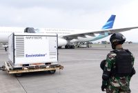 14 juta dosis bahan baku (bulk) vaksin CoronaVac dari Sinovac tiba di Bandara Soekarno-Hatta, Tangerang, Banten, Rabu (30/06/2021) siang. (Foto:Pelopor/Setkab)