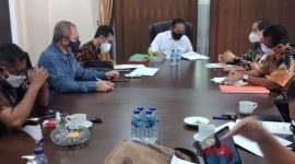 Menag Pimpin Rapat Persiapan Program Sertifikasi Halal Gratis bagi UMK. (Foto:Pelopor/Kemenag)