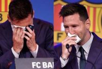 Tak Siap Tinggalkan Barcelona, Messi Menangis. (Foto: Pelopor.id/Reuters)