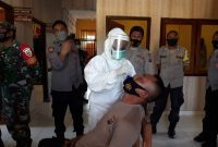 Satpolair dan Koramil 1612-03 Reo Ikuti Test Antigen, Hasilnya Semua Negatif. (Pelopor.id/Piter Bota)