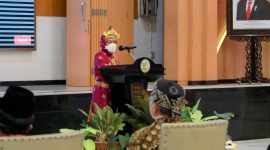 Menteri Sosial Tri Rismaharini menyebut, fitur “usul” dan “sanggah” pada aplikasi Cek Bansos sebagai terobosan dari permasalahan data selama ini. (Foto: Pelopor/Kemensos)