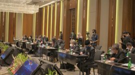 Delegasi Indonesia dalam Plenary Session perundingan putaran pertama Persetujuan Kemitraan Ekonomi Komprehensif Indonesia-Uni Emirat Arab, Kamis (2/9) di Bogor, Jawa Barat. (Foto: Pelopor/Kemendag)