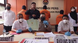 Polisi Tangkap 3 Tersangka Kasus Money Laundry yang Rugikan Bank Rp 7,9 Miliar. (Foto: Pelopor.id/Polri)