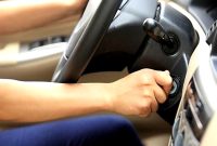 Ilustrasi memanaskan mesin mobil. (Foto: Pelopor.id/Daihatsu)