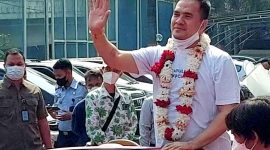 Pedangdut Saipul Jamil saat bebas dari Penjara. (Foto:Pelopor.id/Antara)