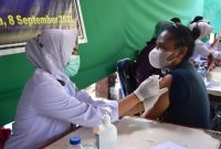 Kodam XVII/Cenderawasih Gencarkan Serbuan Vaksinasi Covid-19 di Papua. (Foto:Pelopor.id/TNI)