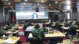 TNI AD Staf Ahli Kasad menggelar Focus Group Discussion (FGD) bertema “Peranan Komsos Satkowil Dalam Memajukan Ekonomi Kreatif Berbasis Teknologi Guna Meningkatkan Kesejahteraan Masyarakat”. (Foto: Pelopor/Dispenad)