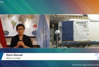 Menteri Luar Negeri RI Retno Marsudi dalam keterangan pers menyambut kedatangan vaksin tahap ke-78, secara virtual, Jumat (24/09/2021). (Foto: Pelopor/YouTube Sekretariat Presiden)