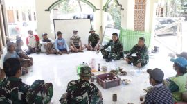 Pa Sahli Tk. II Kasad Bid. Banusia Brigjen TNI Ghatut Setyo Utomo S.I.P. Tinjau Sasaran Karya Bakti TNI dan Bakti Sosial Dislitbangad 2021 di Kebumen. (Foto: Pelopor/Dispenad)