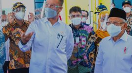 Menteri Perindustrian Agus Gumiwang Kartasasmita saat meninjau pembangunan KIH di Sidoarjo, Jawa Timur, Jumat 1 Agustus 2021. ((Foto:Pelopor.id/Kemenperin)