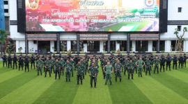 Kepala Staf Angkatan Darat (Kasad) Jenderal TNI Andika Perkasa Berangkatkan 50 Prajurit TNI AD Latihan ke Singapura. (Foto: Pelopor/tniad.mil.id)