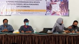 Thinq Consultant Bekali Warga Ilmu Mengelola Sampah Berbasis Masyarakat. (Foto: Pelopor.id/Humas STP Mataram)