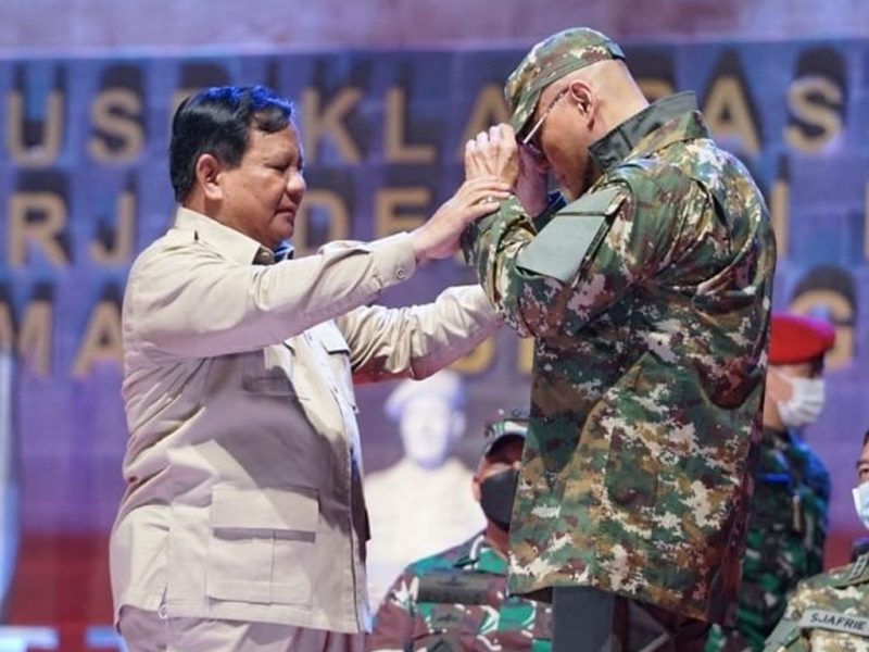 Prabowo Subianto Angkat Deddy Corbuzier Jadi Duta Komcad TNI. (Foto:Pelopor.id/IG Deddy Corbuzier)