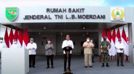Presiden Joko Widodo meresmikan RS Modular Jenderal TNI L.B. Moerdani di Merauke, Papua, Minggu (03/10/2021). (Foto: Pelopor/YouTube Sekretariat Presiden)