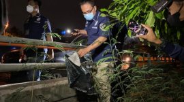 Polisi olah TKP kasus perampasan dan penganiayaan anak dibawah umur di Kalideres, Jakarta Barat. (Foto: Pelopor/Tribratanews)
