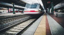 Ilustrasi kereta cepat. (Foto: Pelopor/Unsplash)