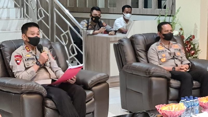 Polda Gorontalo Buka Posko Pengaduan Pinjol Ilegal. (Foto: Pelopor/Tribratanews)