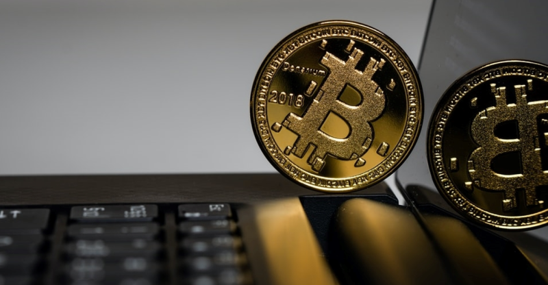 Ilustrasi Bitcoin. (Foto: Pelopor/Unsplash)