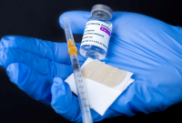 Ilustrasi vaksin. (Foto: Pelopor/Unsplash)