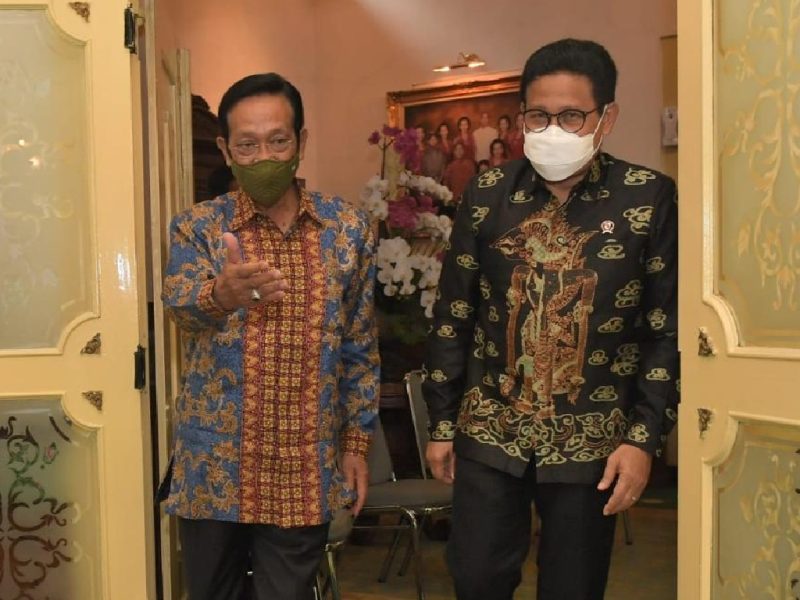 Gus Halim Temui Sultan Hamengkubuwono X Bahas Kearifan Lokal. (Foto:Pelopor.id/Kemendes PDTT)