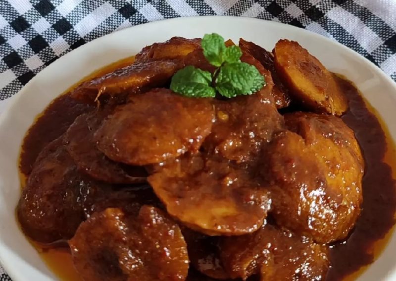 Semur jengkol pedas. (Foto: Pelopor/Cookpad)