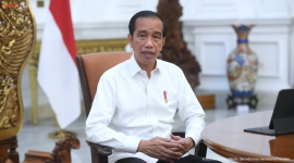 Presiden RI Joko Widodo saat memberikan keterangan pers terkait perkembangan COVID-19 dari Istana Merdeka, Jakarta, Kamis (16/12/2021). (Foto: Pelopor.id/YouTube Sekretariat Presiden)