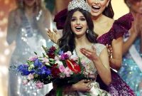 Miss India Harnaaz Sandhu Terpilih Sebagai Miss Universe 2021. (Foto:Pelopor.id/Reuters/Ronen Zvulun)