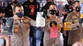 Polrestabes Semarang Gagalkan Penyelundupan 8,4 kg Sabu