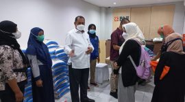 Irjen Kemensos Dadang Iskandar di BNI Cabang Kota Bekasi, Kamis (23/12/2021). (Foto:Pelopor.id/Kemensos)