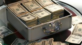 Ilustrasi uang dolar. (Foto: Pelopor.id/Pixabay)