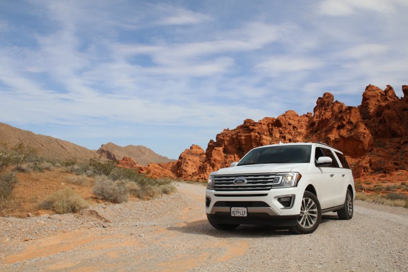 Ilustrasi salah satu produk SUV Ford. (Foto: Pelopor.id/Unsplash)