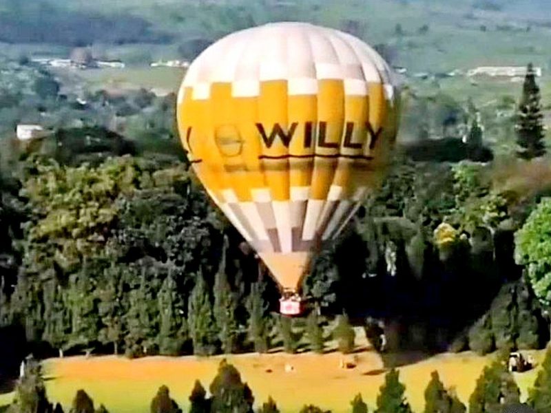 Wisata Balon Udara di Ciater, Subang, Jawa Barat. (Foto:Pelopor.id/Twitter @kangope)