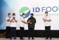 Menteri BUMN Erick Thohir, Menteri Perdagangan Muhammad Lutfi, dan Direktur Utama RNI Arief Prasetyo dalam acara peresmian ID Food. (Foto:Pelopor.id/Tribun)