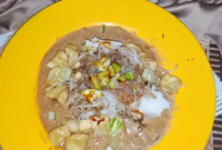 Ketoprak adalah salah satu jenis makanan khas Indonesia yang sangat mudah dijumpai. (Foto: Pelopor.id/Cookpad) 