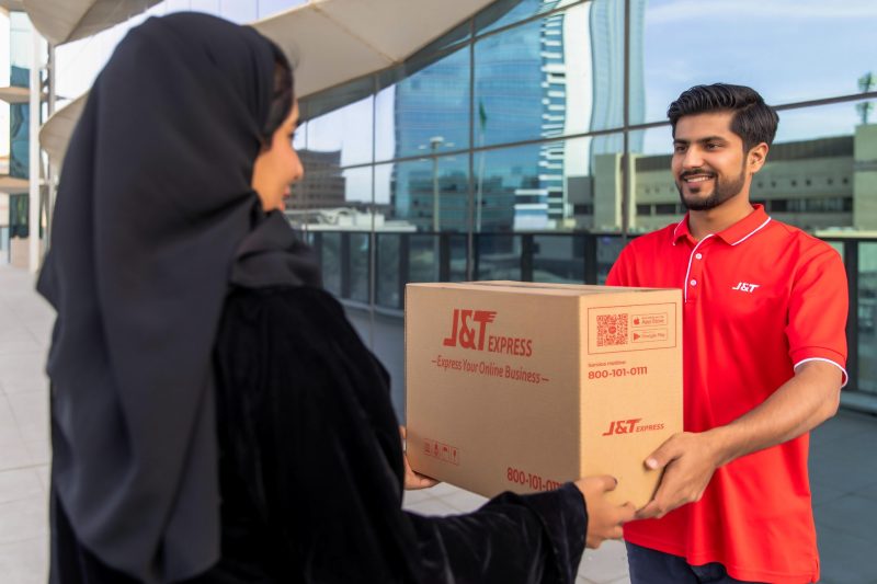 J&T Express Ekspansi ke Uni Emirat Arab dan Arab Saudi. (Foto:Pelopor.id/J&T)