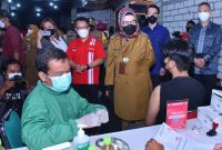 Polda Metro Jaya Lanjutkan Program Vaksinasi Merdeka di 2022. (Foto:Pelopor.id/humas Polri)