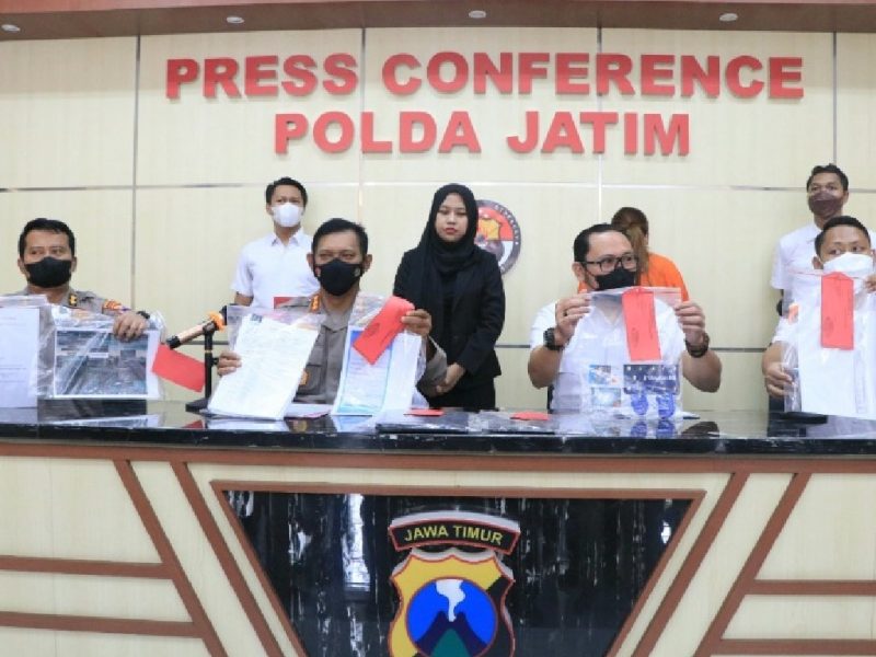 Polda Jatim Bongkar Investasi Fiktif Alat Kesehatan Senilai Rp 30 Miliar. (Foto:Pelopor.id/Polri)