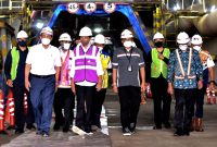 Presiden Jokowi meninjau progres pembangunan KCJB, Senin (17/01/2022), di Purwakarta, Jabar. (Foto:  Pelopor.id/Setkab/Agung)