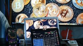 Ilustrasi Jual Beli Kripto. (Foto:Pelopor.id/Pixabay/sergeitokmakov)