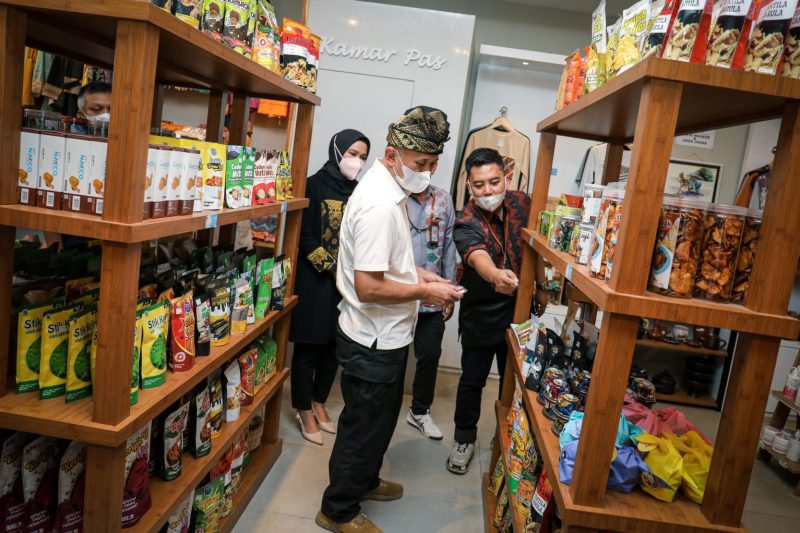 MenKopUKM Apresiasi Platform NTB Mall Bawa Produk UMKM Tembus Pasar Global. (Foto:Pelopor.id/KemenkopUKM)