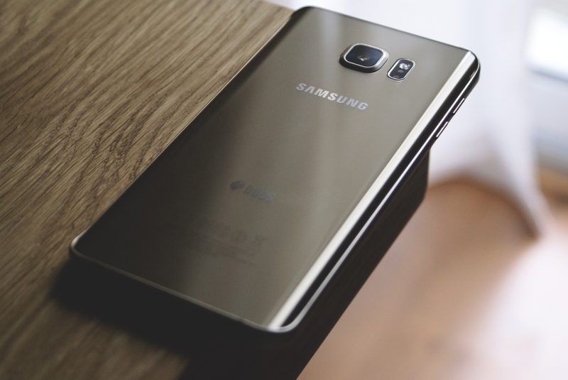 Ilustrasi produk smartphone Samsung. (Foto: Pelopor.id/Pixabay) 