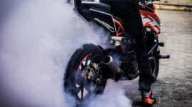 Ilustrasi motor balap. (Foto: Pelopor.id/Unsplash) 