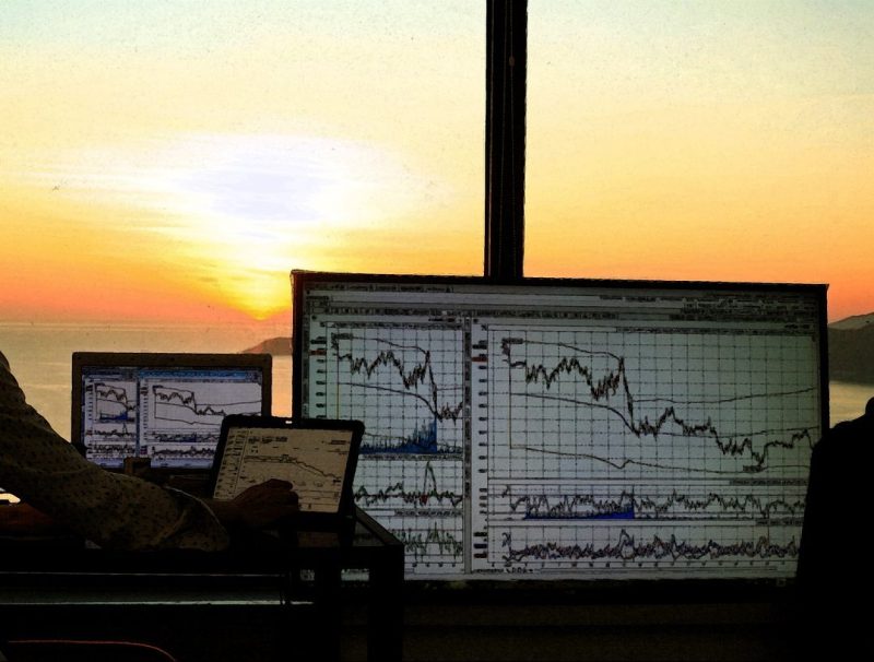 Ilustrasi perdagangan saham. (Foto: Pelopor.id/Pixabay)