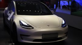 Ilustrasi produk Tesla. (Foto: Pelopor.id/Pixabay) 