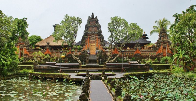 Salah satu kuil di Bali. (Foto: Pelopor.id/Pixabay) 