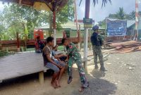 Satgas Yonif 126/KC Pos Kalilapar gelar pengobatan gratis bagi warga perbatasan. (Foto: Pelopor.id/Satgas Pamtas Yonif 126/KC) 