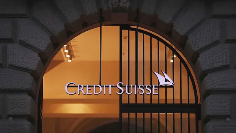 Tanggapan Credit Suisse Soal Kebocoran Data Besar-besaran. (Foto:Pelopor.id/ Stefan Wermuth/Bloomberg)