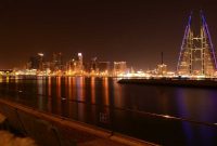 Ilustrasi pemandangan malam hari di Bahrain. (Foto: Pelopor.id/Pixabay)