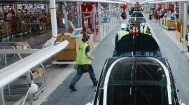 Ilustrasi pabrik Tesla. (Foto:Pelopor.id/Twitter Tesla)