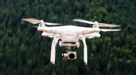 Polda NTB Turunkan Paksa Lima Drone Ilegal di Sirkuit Mandalika. (Foto:Pelopor.id/Polri)